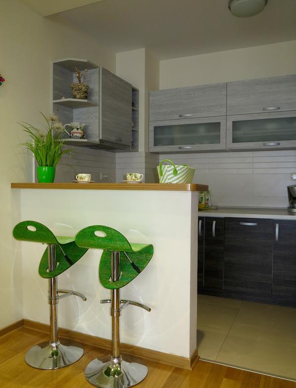 Apartment Verdan Бар Экстерьер фото
